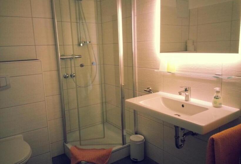 غرفة قياسية مزوَّدة بشُرفة, Naturkost Hotel Harz