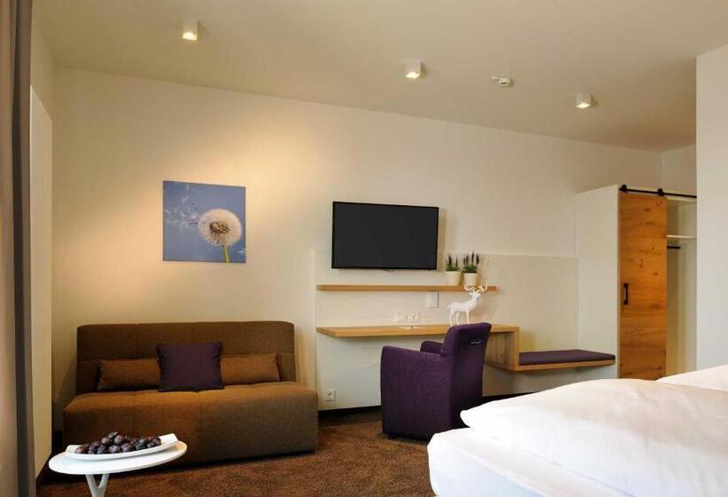 Номер Superior, Hirsch   Das Ellwanger Land