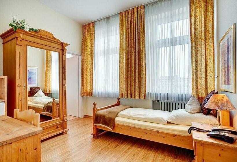 スタンダードシングルルーム, Stadthotel Detmold