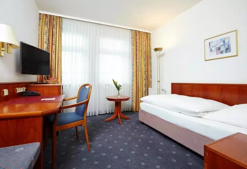 اتاق راحتی یک تخته, Trans World Hotel Columbus