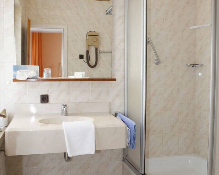 اتاق استاندارد یک نفره, Alexa