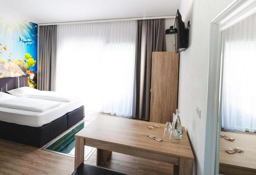 Quarto Estandar, Am Park