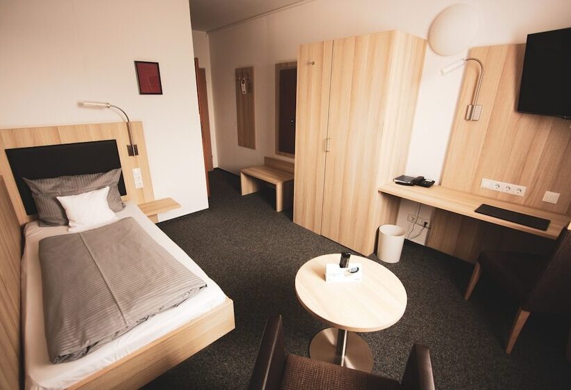 غرفة قياسية فردية, Am Vogelsanger Weg