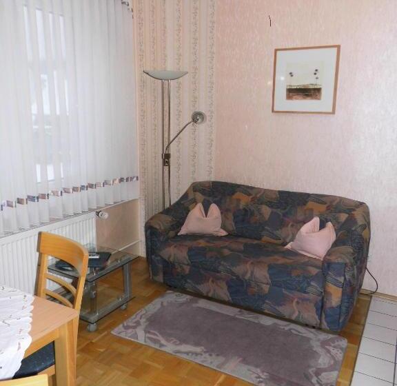 חדר סטודיו סטנדרד, Die Kleine Zauberwelt