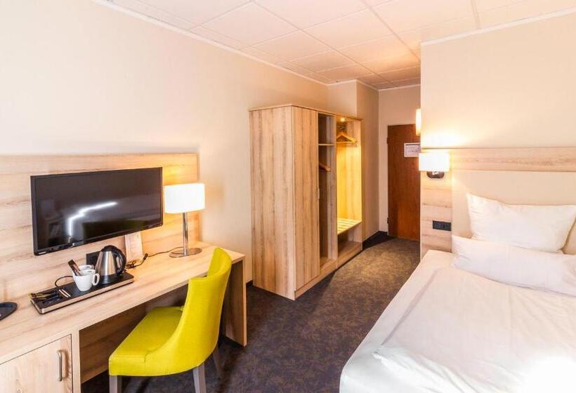 스탠다드 싱글 룸, Engel