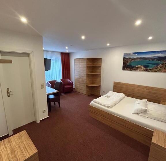 اتاق سوپریور یک تخته, Garten