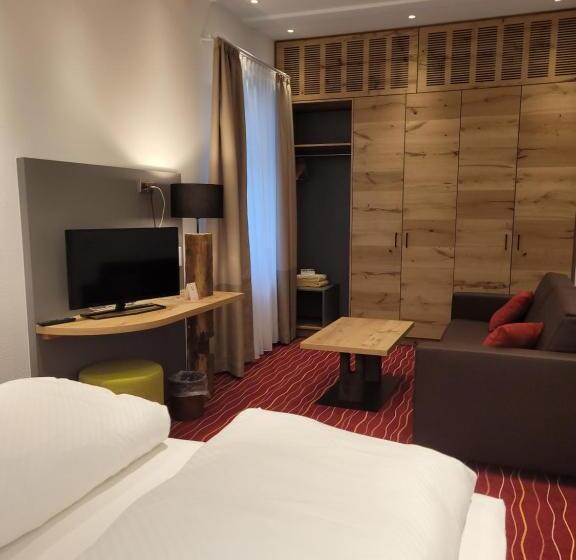 Номер Стандарт Трехместный, Hessenhof