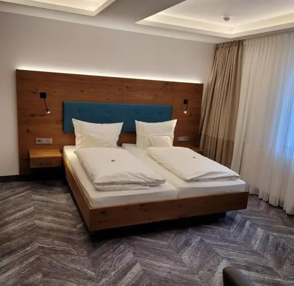 Standard Quadruple Room, Hessenhof