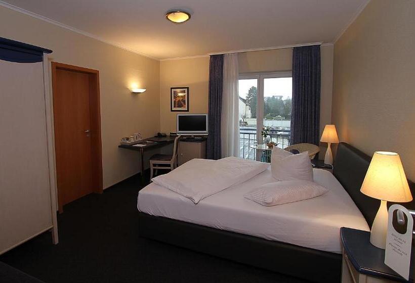 Habitación Estàndard Individual, Lindemann