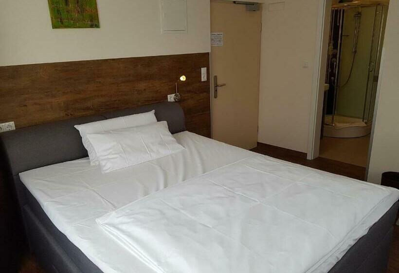 غرفة قياسية فردية, Primavera Parco