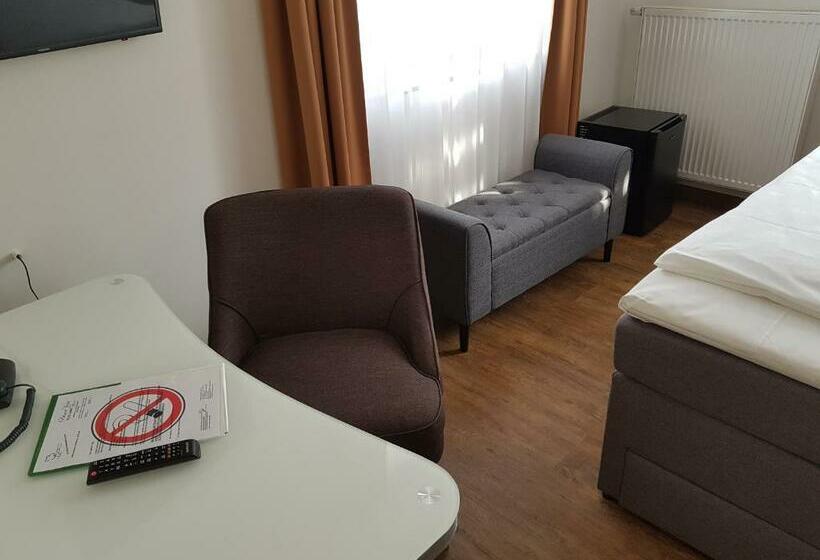 غرفة قياسية فردية, Primavera Parco