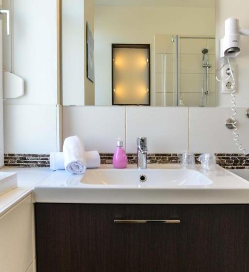 غرفة قياسية, Primavera Parco