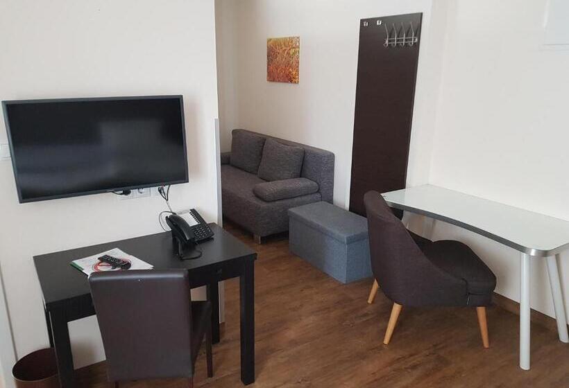 غرفة قياسية, Primavera Parco