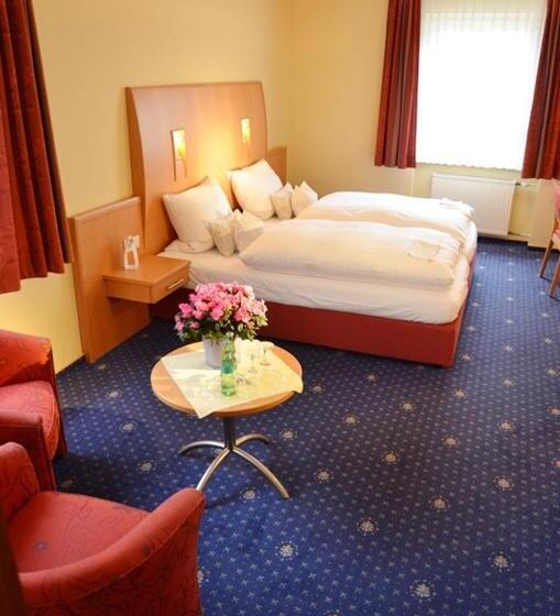 コンフォートルーム, Tannenheim