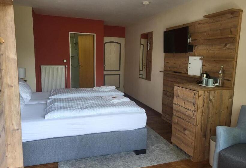 اتاق استاندارد, Waldrausch