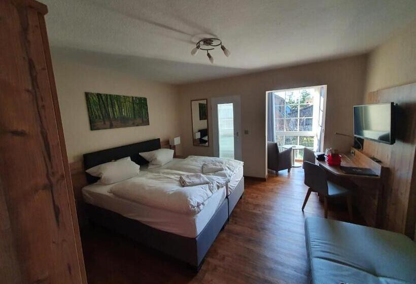 اتاق استاندارد, Waldrausch