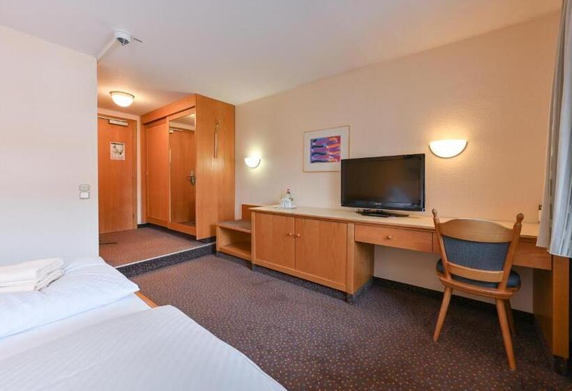 اتاق استاندارد یک نفره, Weinbauer