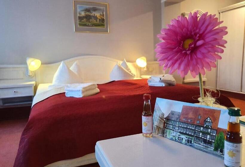 스탠다드 룸, Zur Goldenen Sonne