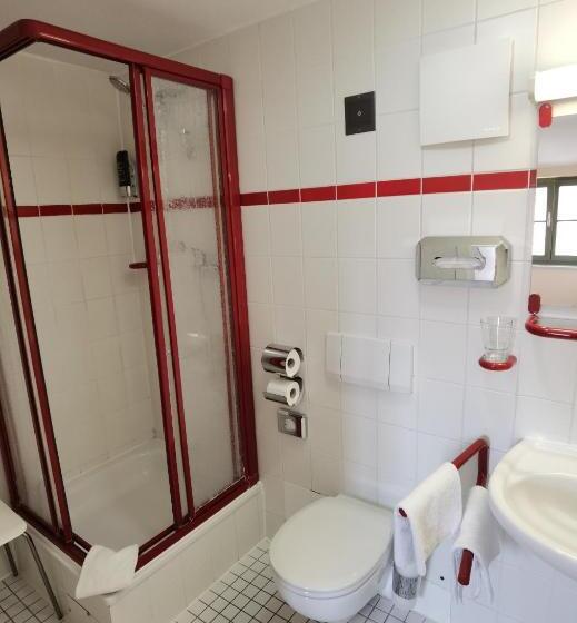 스탠다드 룸, Zur Goldenen Sonne