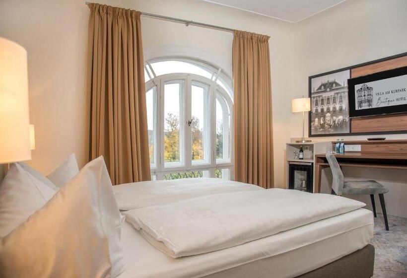 コンフォートルーム, Villa Am Kurpark