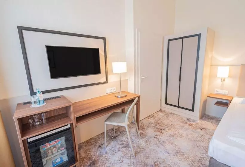 اتاق راحتی یک تخته, Villa Am Kurpark