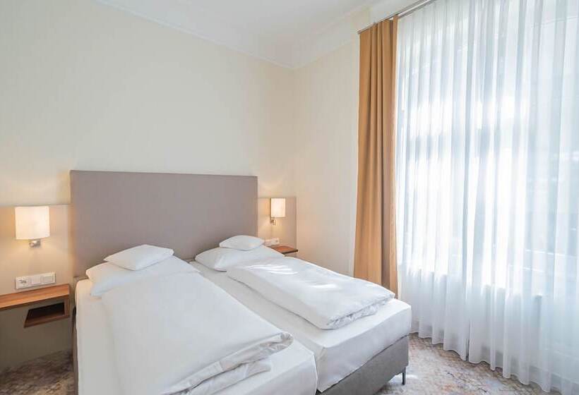 컴포트 룸, Villa Am Kurpark