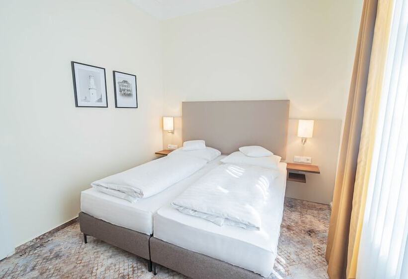 컴포트 룸, Villa Am Kurpark