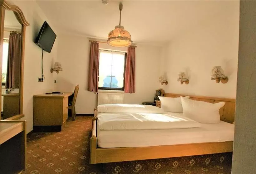 クラシックルーム, Zur Traube Schwarzwaldhotel & Restaurant Am Titisee