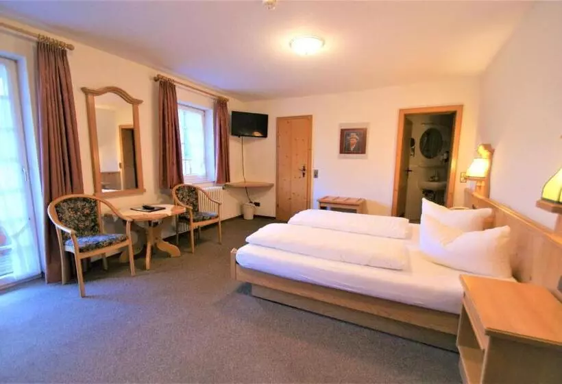 バルコニー付きスーペリアルーム, Zur Traube Schwarzwaldhotel & Restaurant Am Titisee
