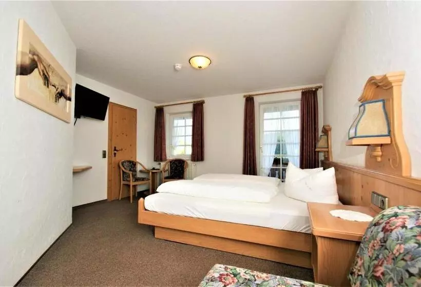 バルコニー付きスーペリアルーム, Zur Traube Schwarzwaldhotel & Restaurant Am Titisee