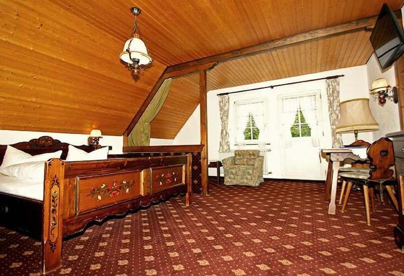 Quarto Superior com Balcão, Zur Traube Schwarzwaldhotel & Restaurant Am Titisee