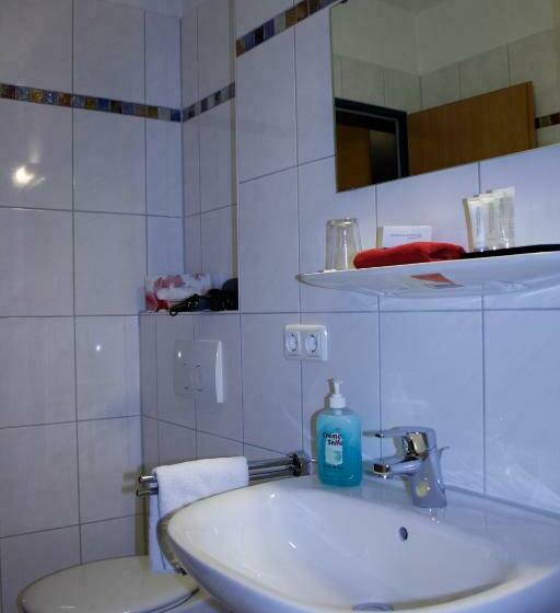 اتاق استاندارد, Am Klieversberg