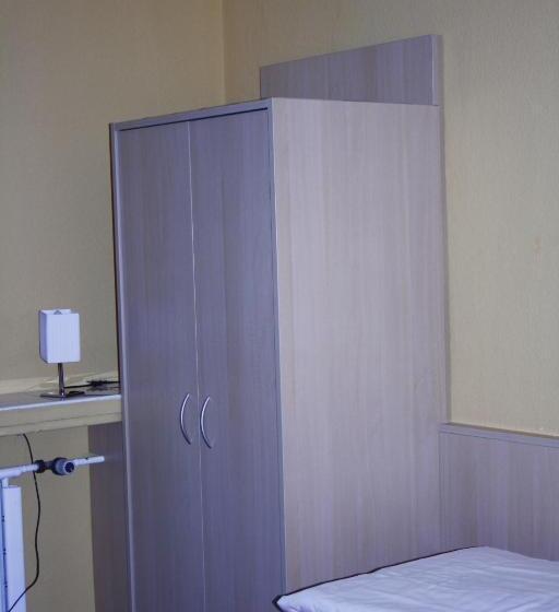 اتاق راحتی یک تخته, Am Klieversberg