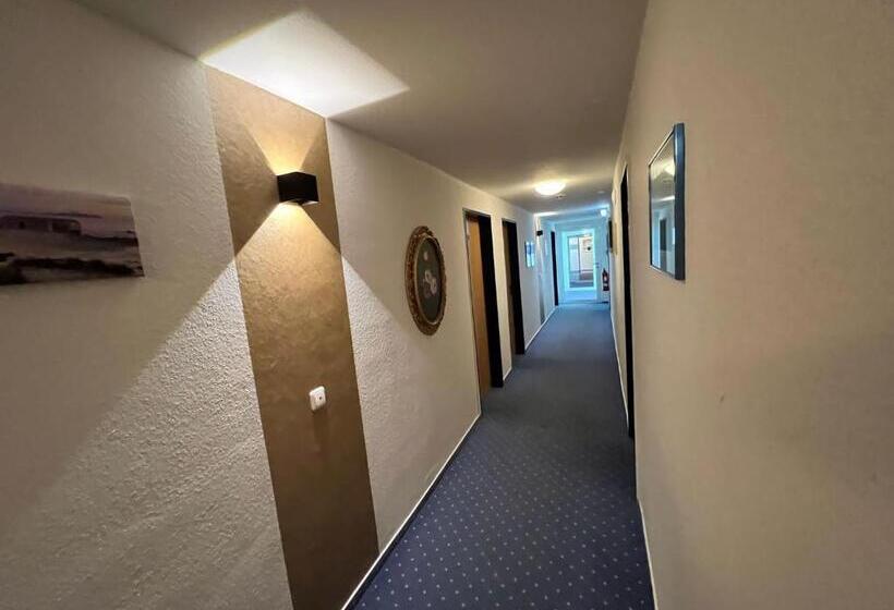 اتاق راحتی یک تخته, Am Klieversberg