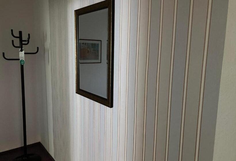 آپارتمان 1 خوابه, Am Klieversberg