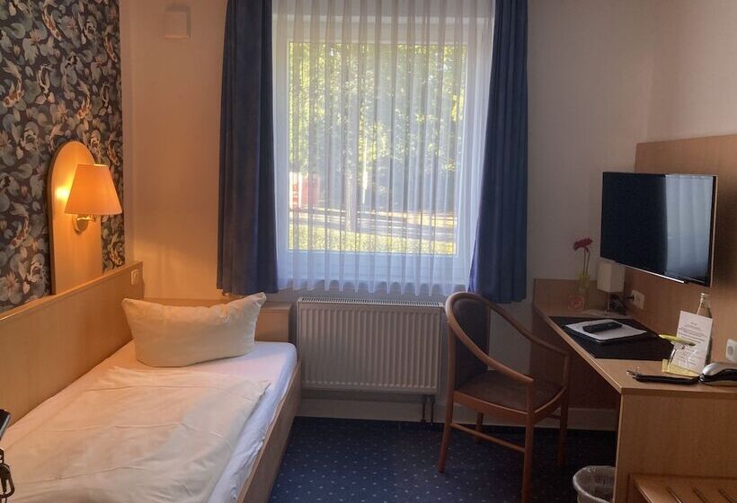 اتاق استاندارد یک نفره, Am Klieversberg