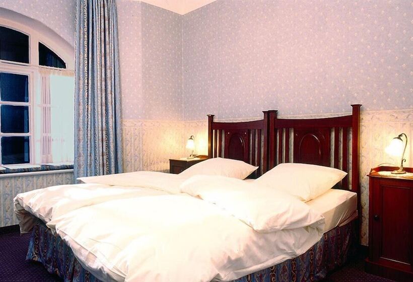 舒适型房间, Buchenhof