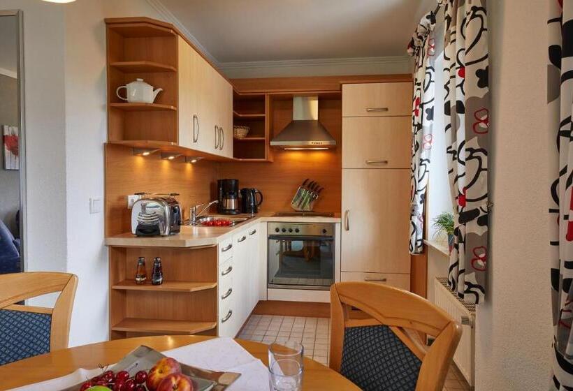 Апартаменты 1 Спальня, & Ferienappartements Edelweiss