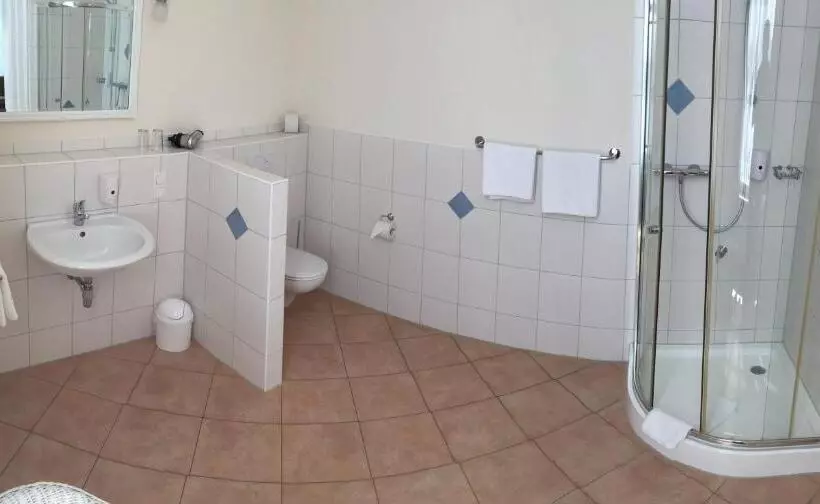 スタンダード４人部屋, Jagdschloß Walkenried