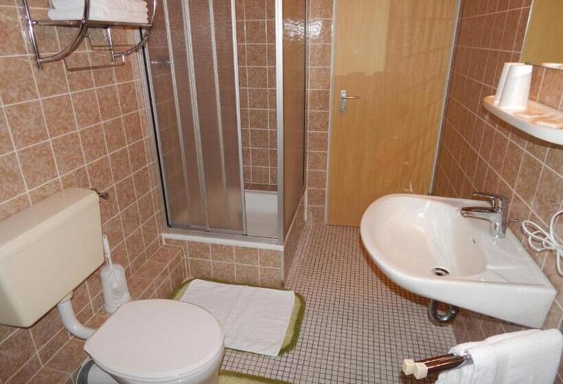 스탠다드 싱글 룸 공동욕실, Jägersruh