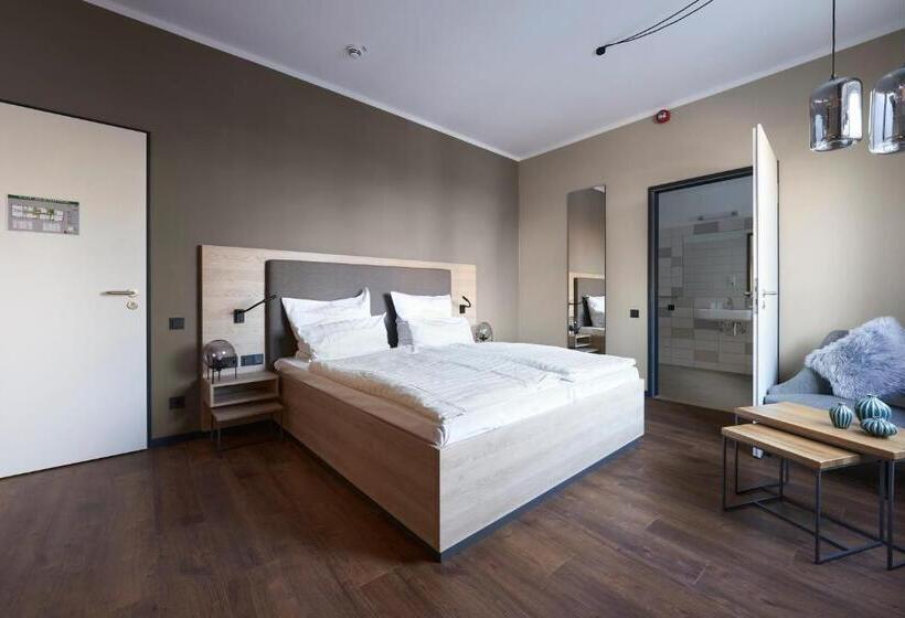 اتاق استاندارد, Marco Polo