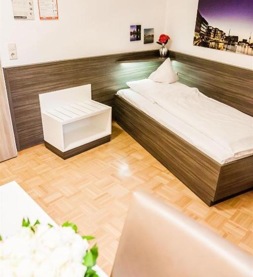 اتاق استاندارد یک نفره, Martinihof