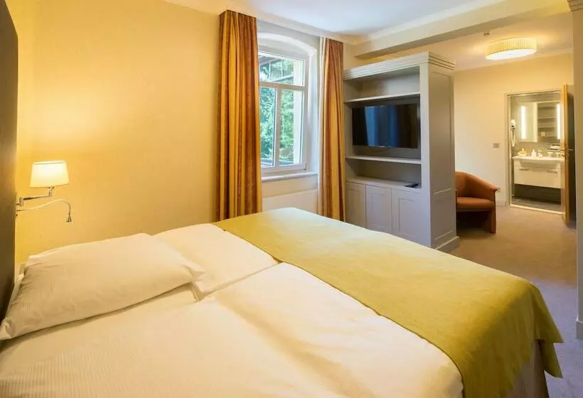 Sviitti, Parkhotel Güldene Berge