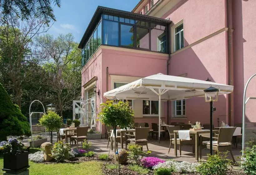 Sviitti, Parkhotel Güldene Berge