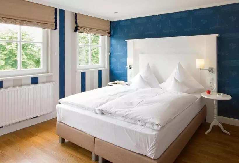 Deluxe-huone, Tiemann S