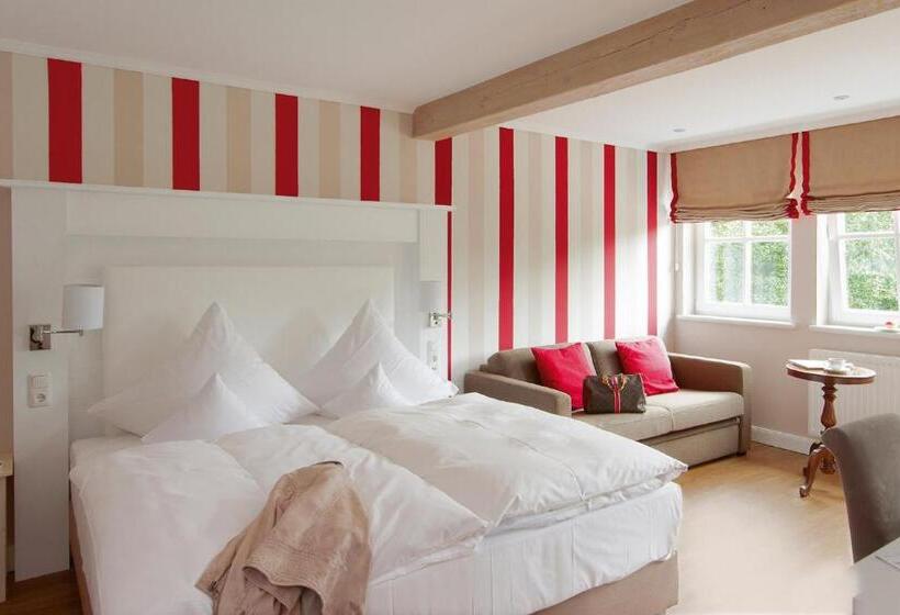 豪华房间, Tiemann S