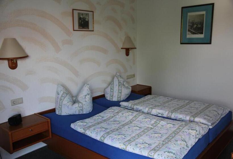 غرفة قياسية, Wehrstedter Hof