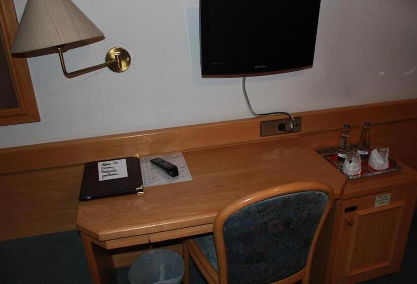 スタンダードルーム, Landgasthaus & Hotel Kurfer Hof