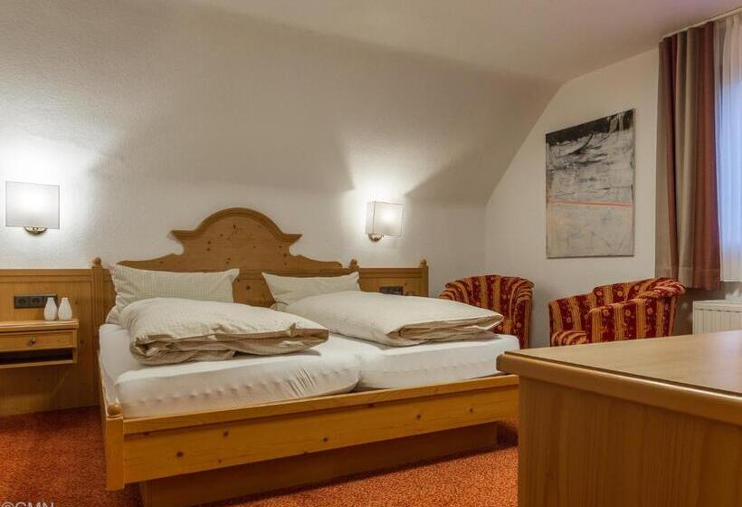 Семейный Номер, Landhotel Baumwipfel
