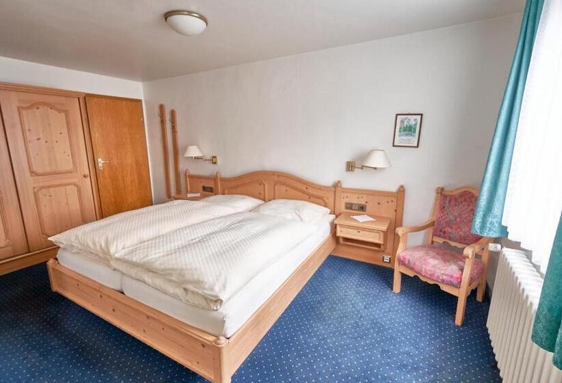 Standardzimmer, Gästehaus Korf